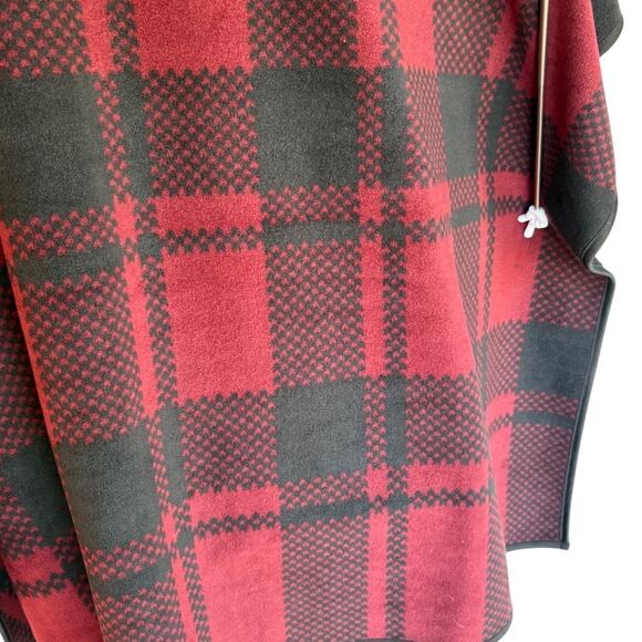 Ike Behar Red and Black Plaid Shawl Wrap Thick Plush Comfort Inside and Out OS - Picture 12 of 12